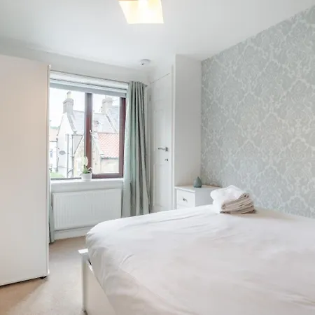 Hébergement de vacances 3 Bed In Oc-a33016 *