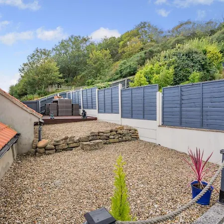 3 Bed In Oc-a33016 *